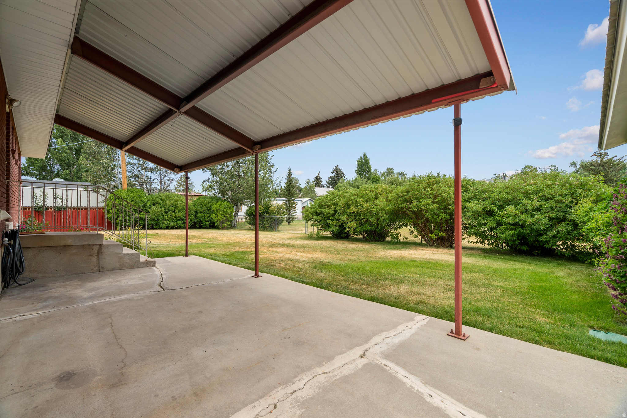 HENEFER TOWN - Residential
