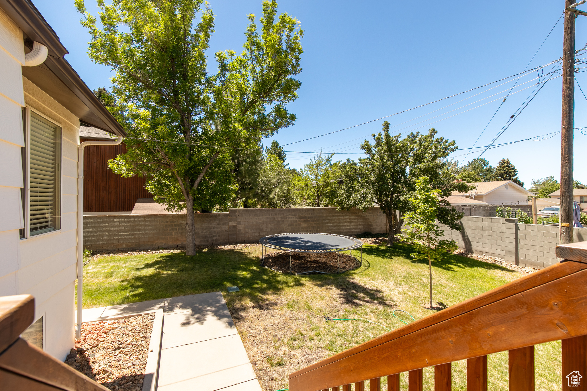 THREE FOUNTAINS - Residential