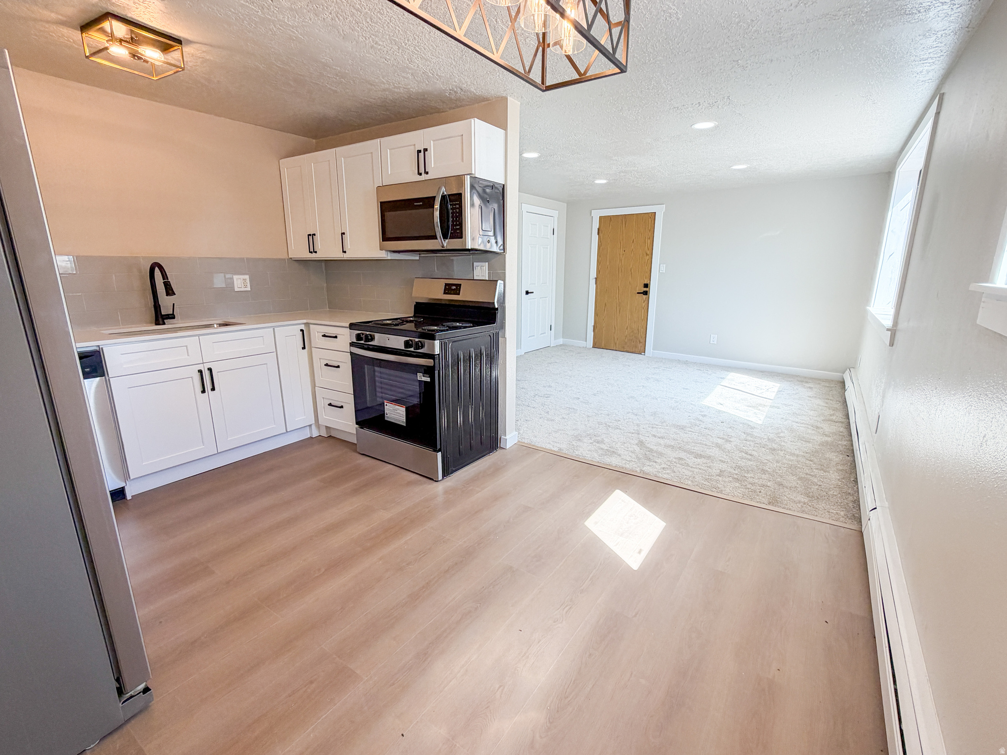 HOBBLE CREEK CONDOS - Residential