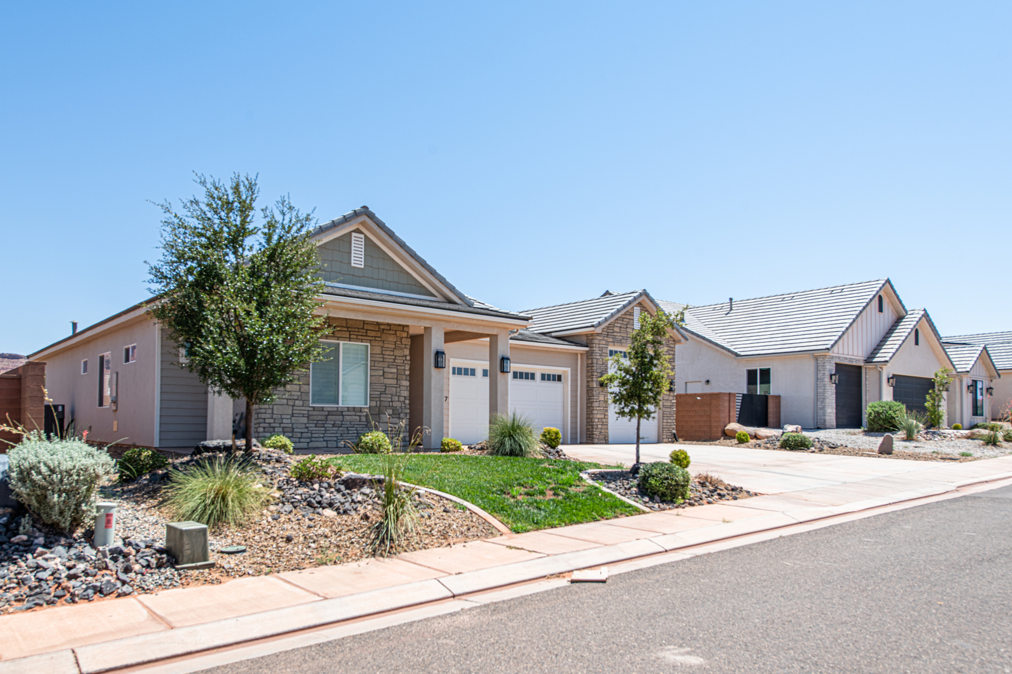 CROSS ROADS AT STUCKI FARMS PH 3 - Residential