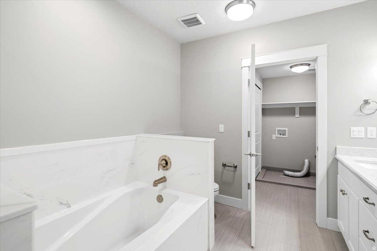 EDGEWOOD ESTATES - Residential