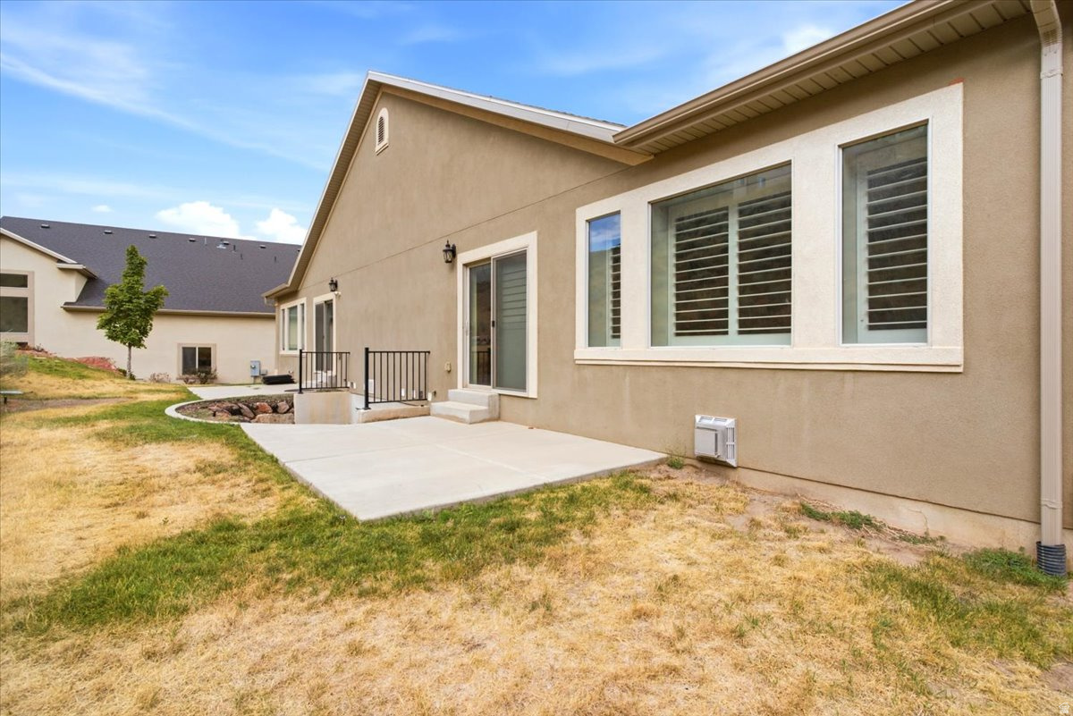 EDGEWOOD ESTATES - Residential