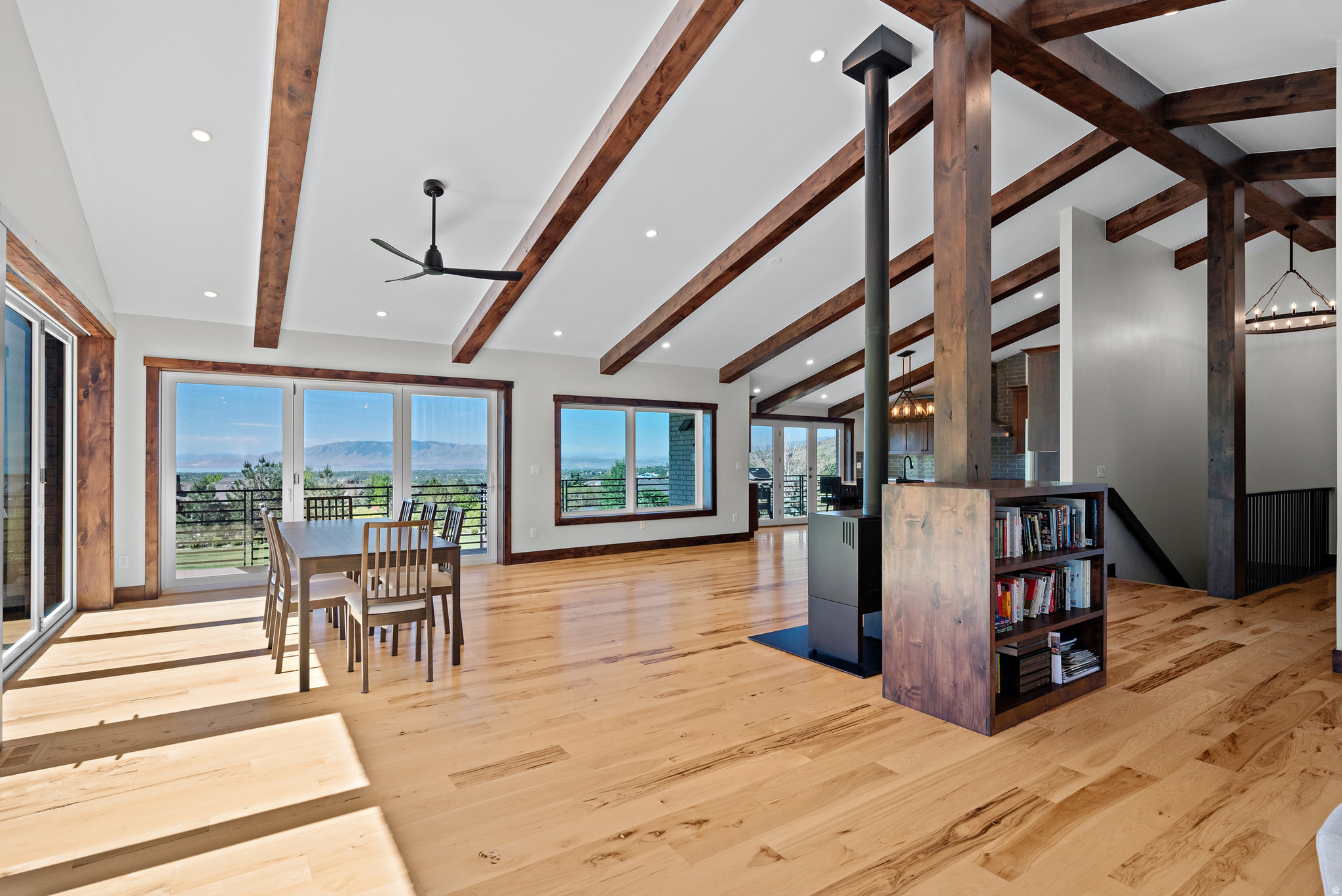 ALPINE COVE - Residential