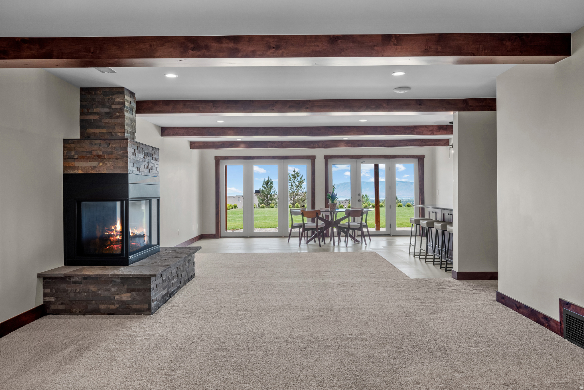ALPINE COVE - Residential