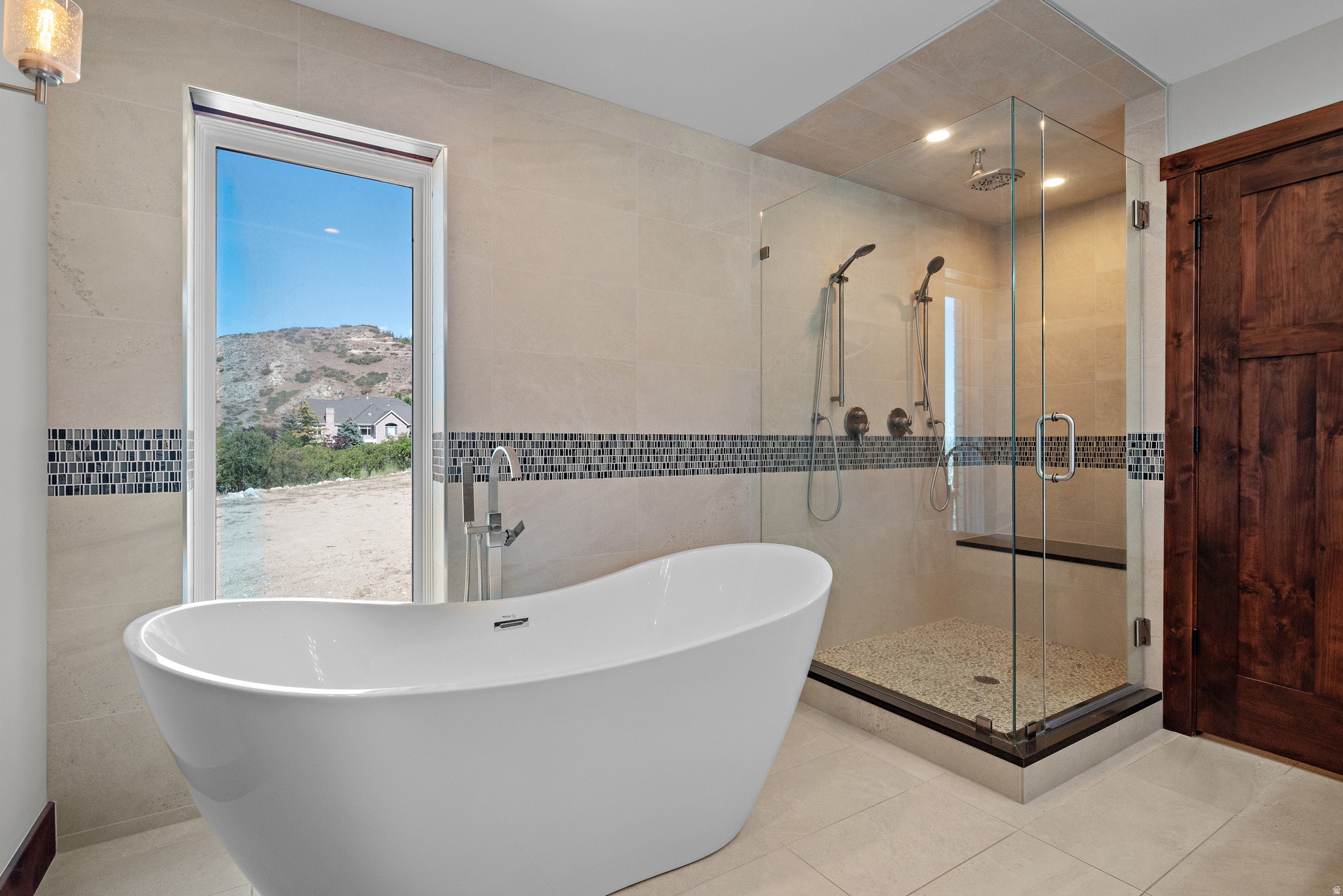 ALPINE COVE - Residential