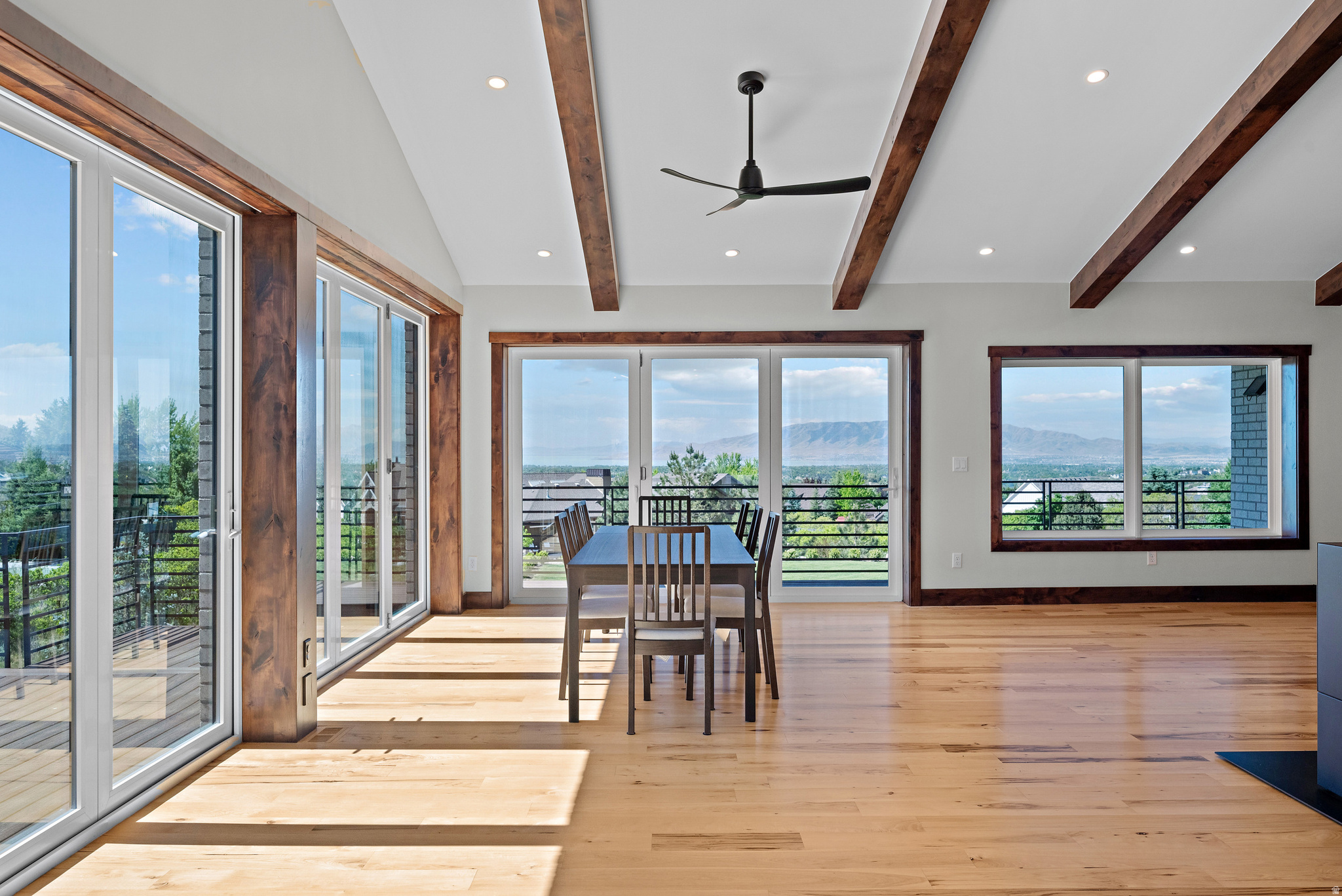 ALPINE COVE - Residential