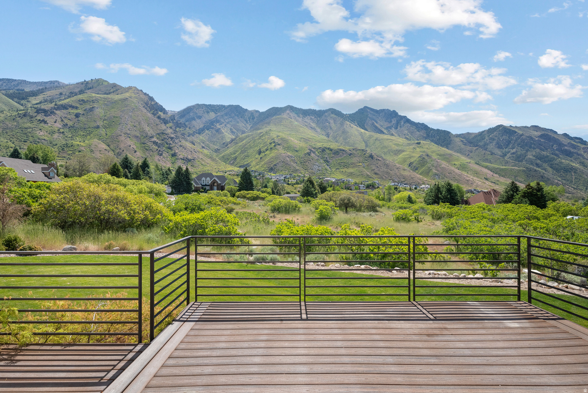 ALPINE COVE - Residential