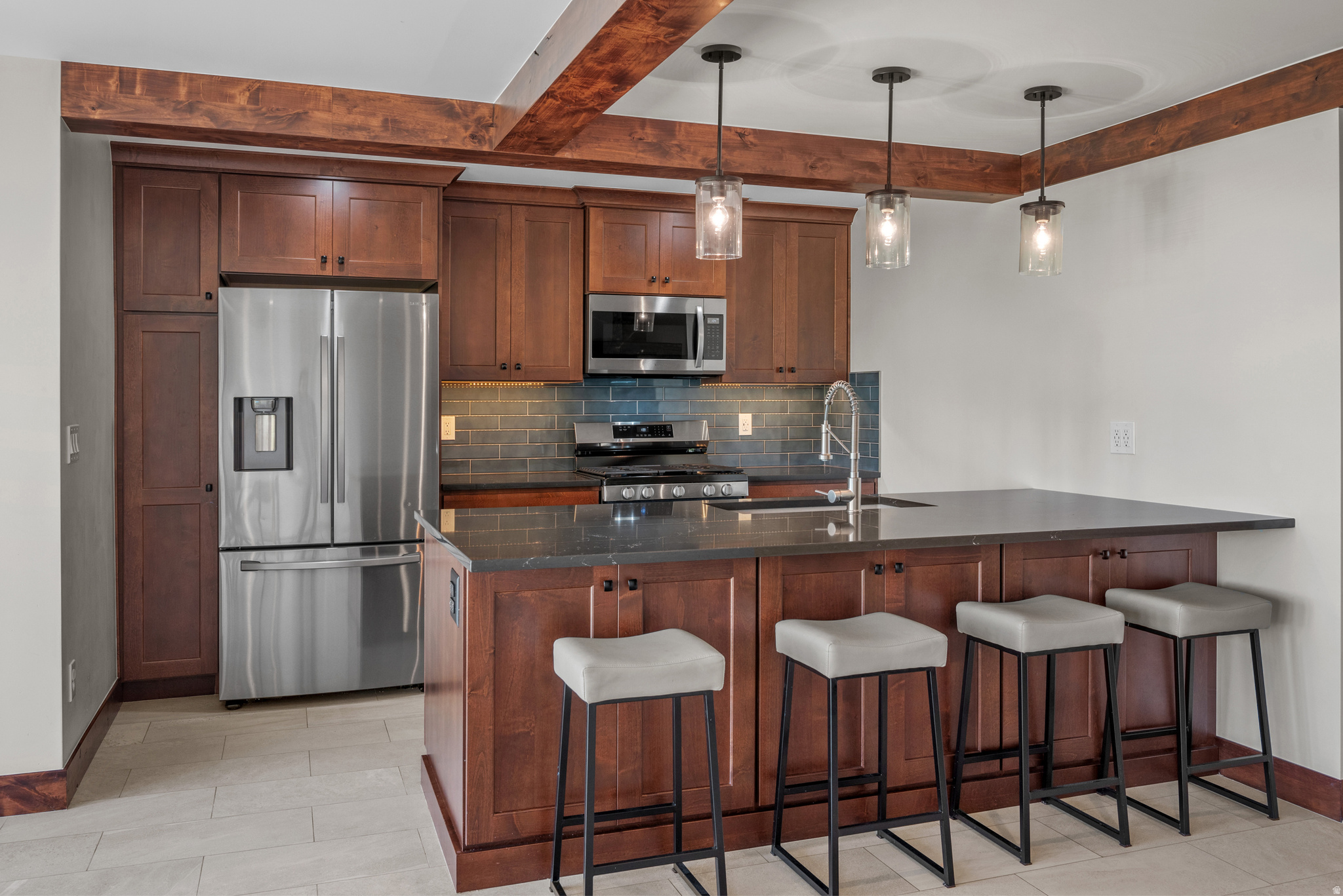 ALPINE COVE - Residential