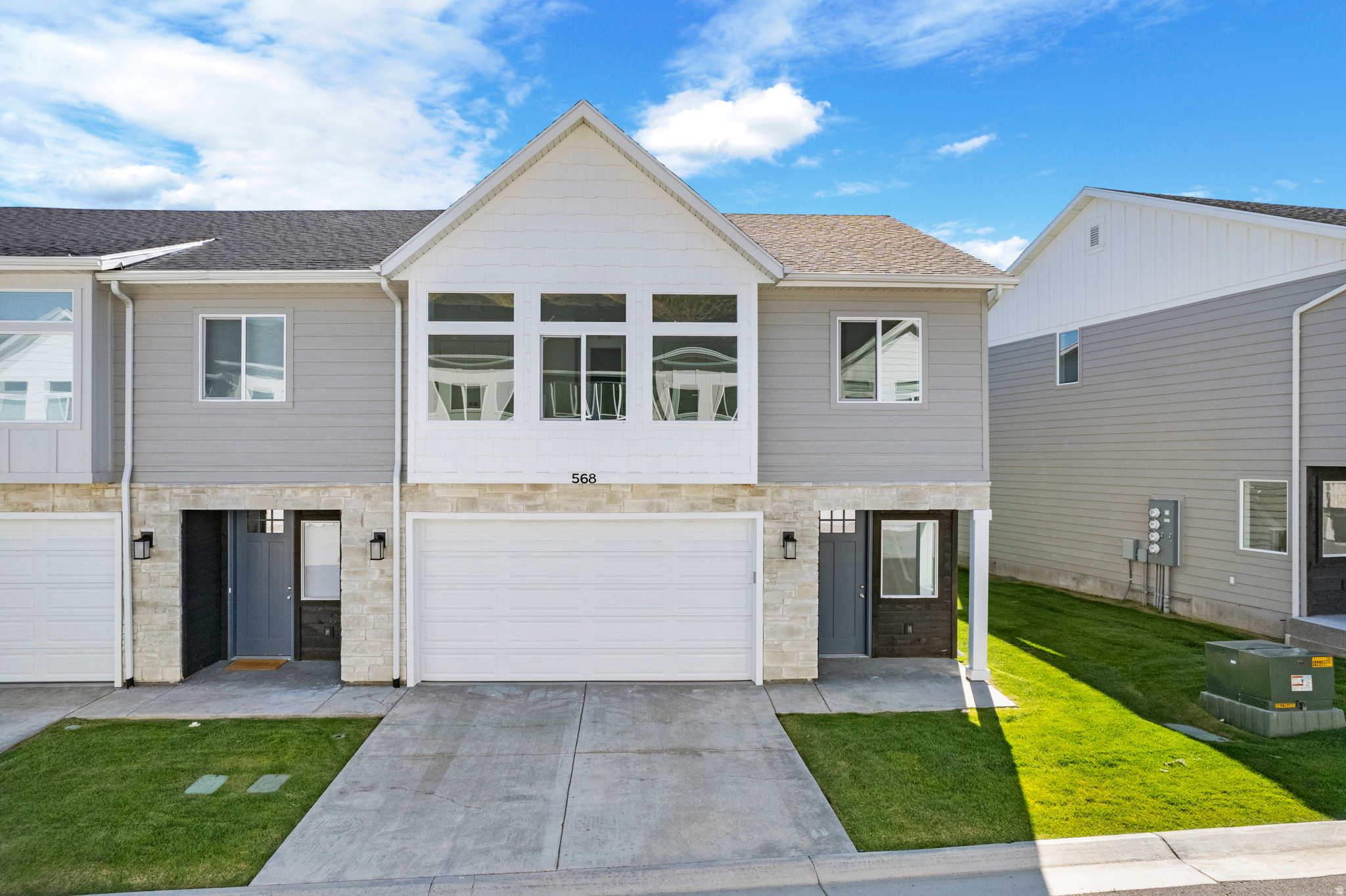PARADISE PARKWAY - Residential
