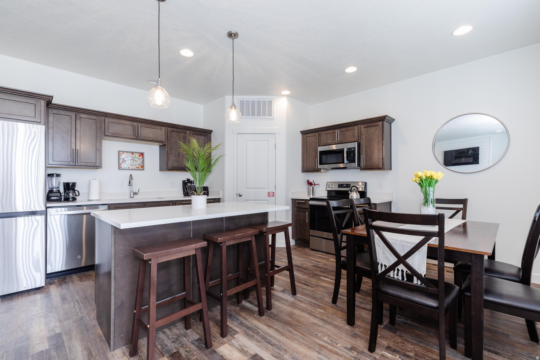PARADISE PARKWAY - Residential