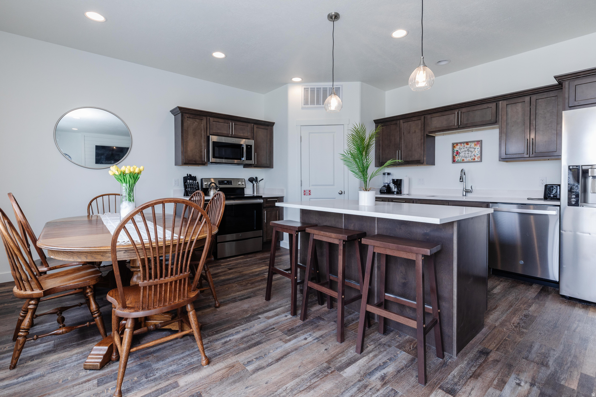 PARADISE PARKWAY - Residential