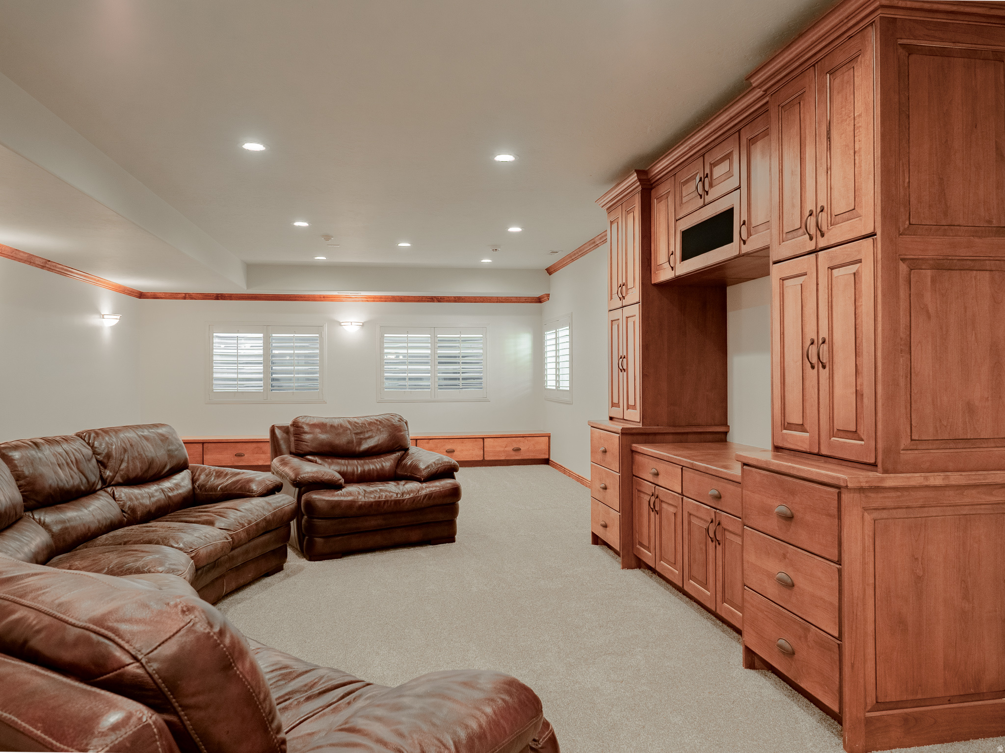 SOUTH MEADOWS - Residential