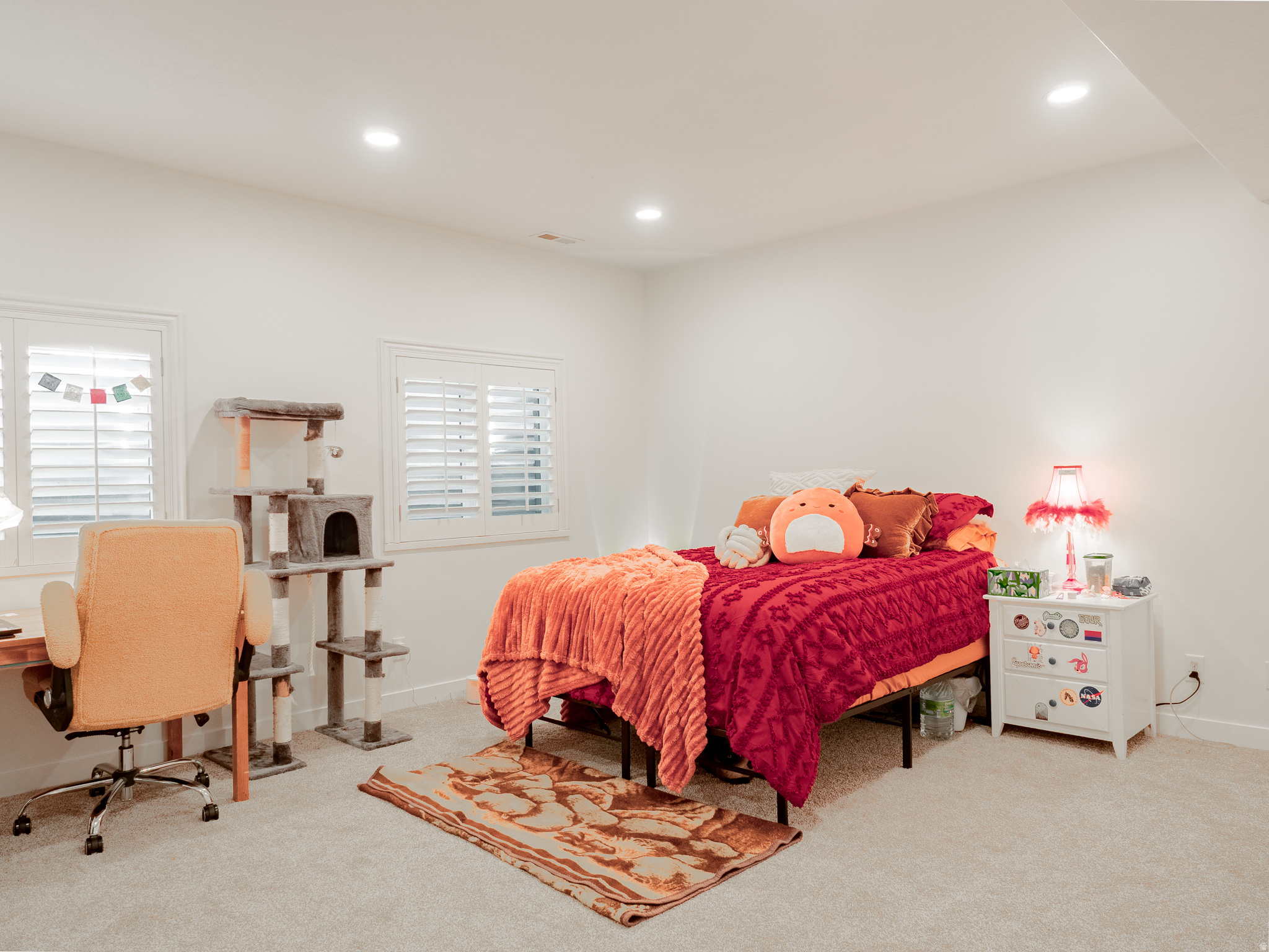 SOUTH MEADOWS - Residential