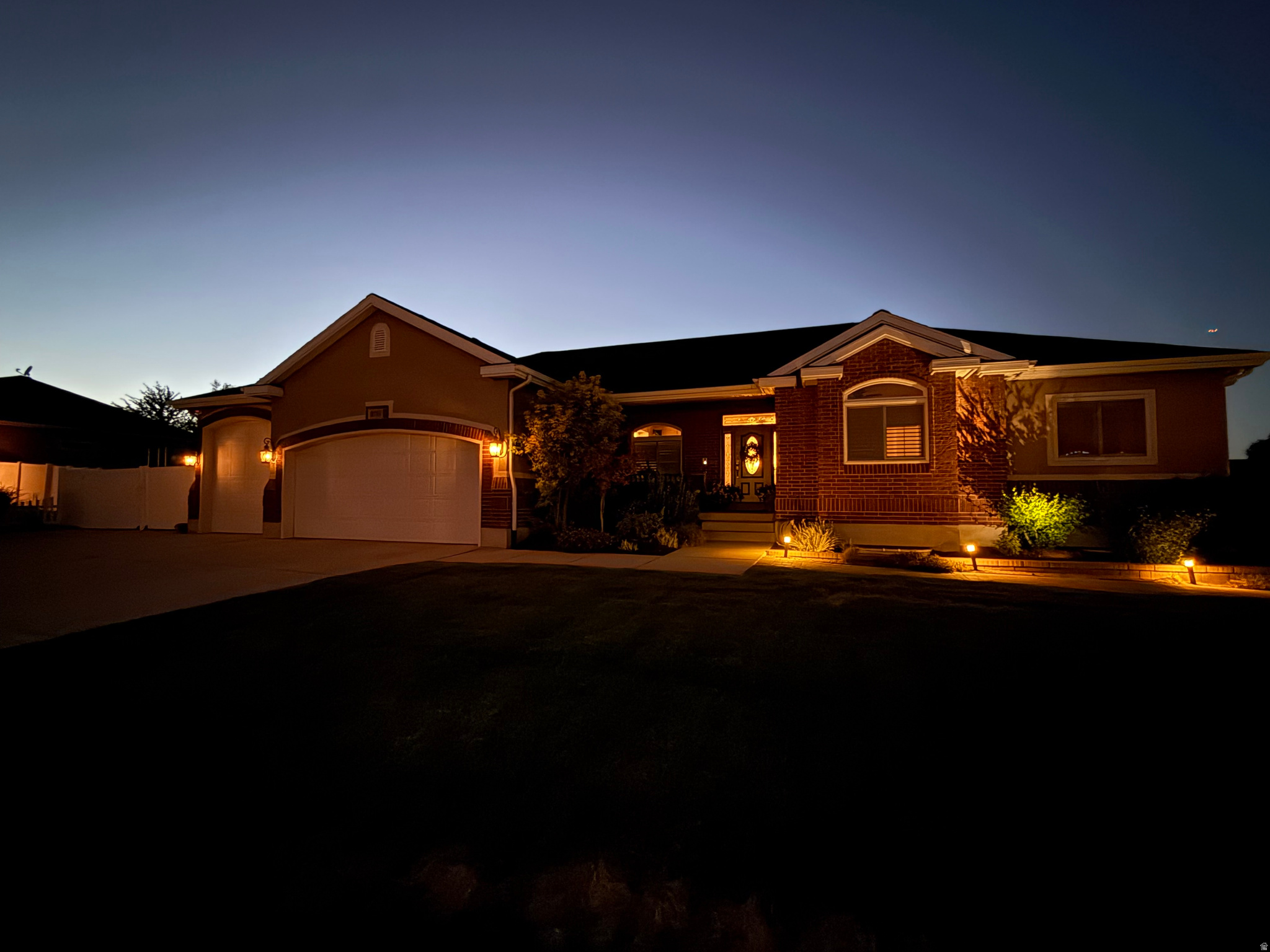 SOUTH MEADOWS - Residential