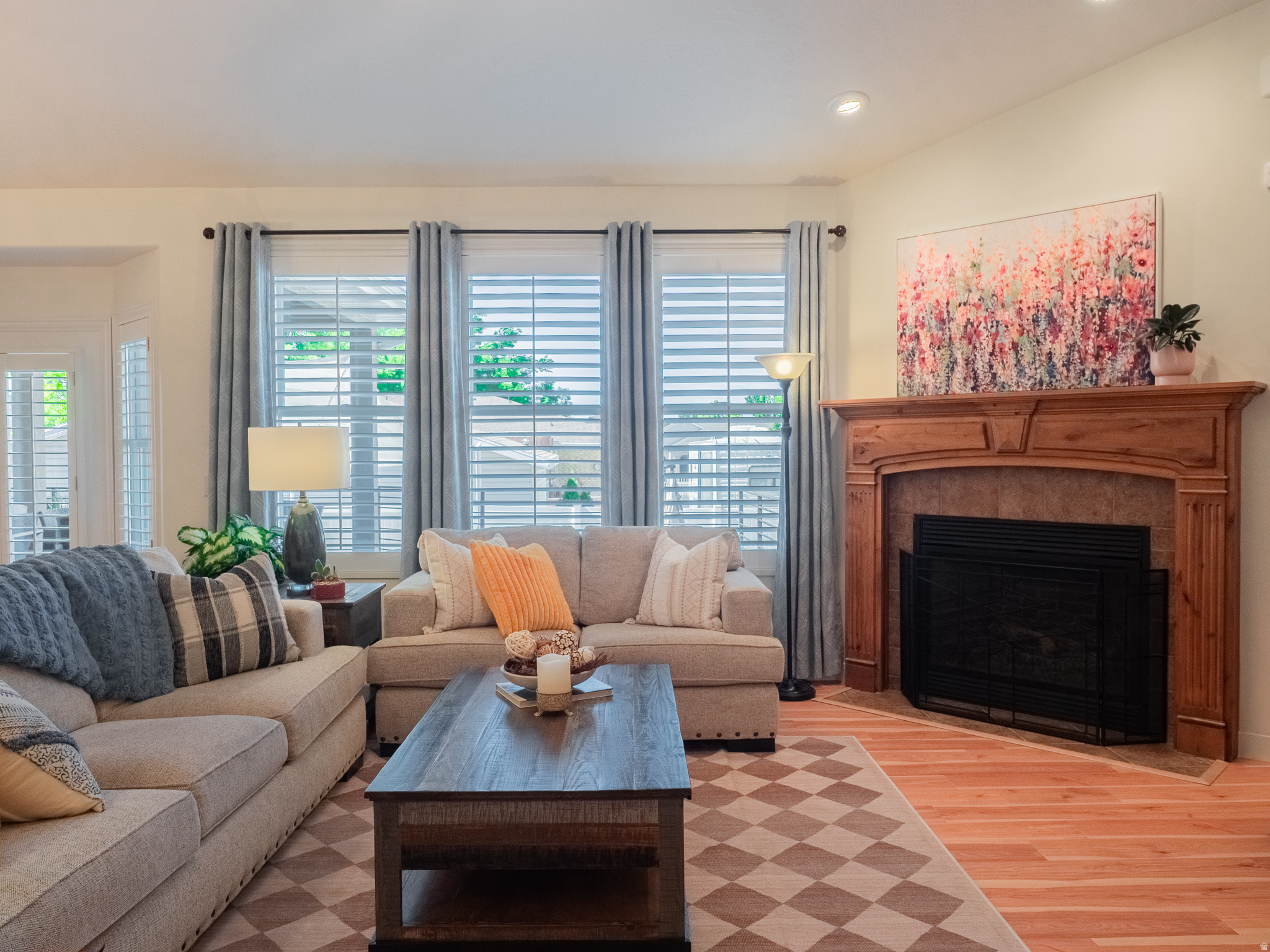 SOUTH MEADOWS - Residential