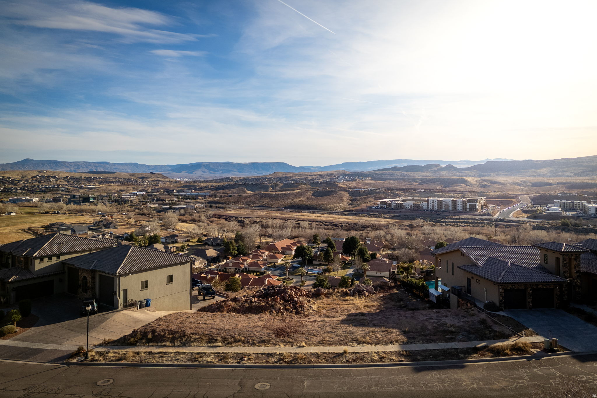 WHISPER RIDGE PH 5 - Land