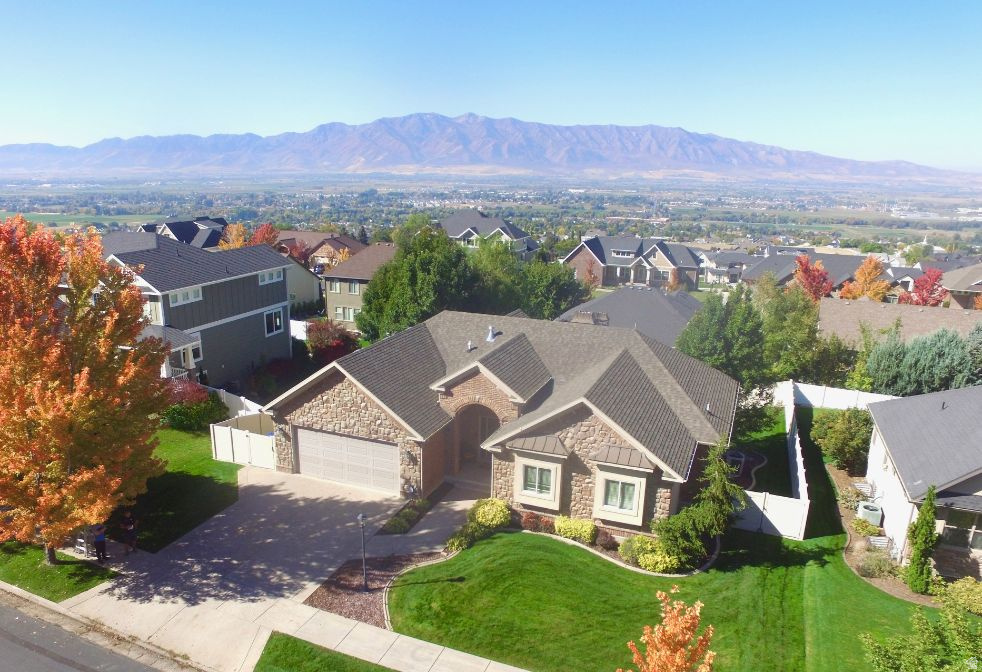 PROVIDENCE HIGHLANDS - Residential
