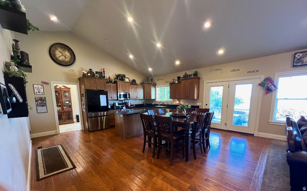 PROVIDENCE HIGHLANDS - Residential
