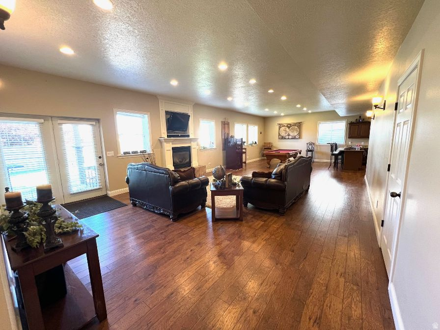 PROVIDENCE HIGHLANDS - Residential