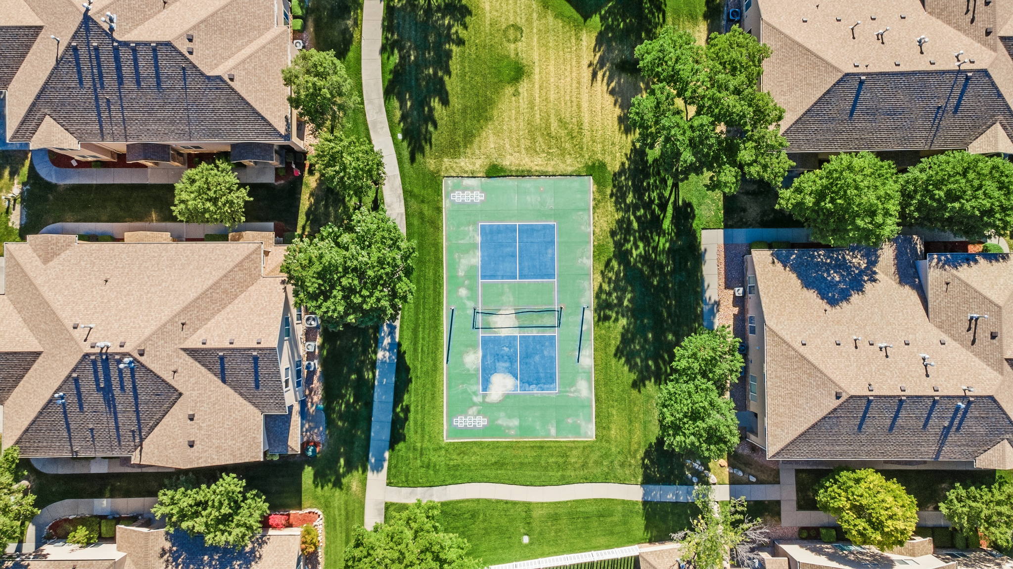 TOWNS AT HUNTER VILLAGE - Residential