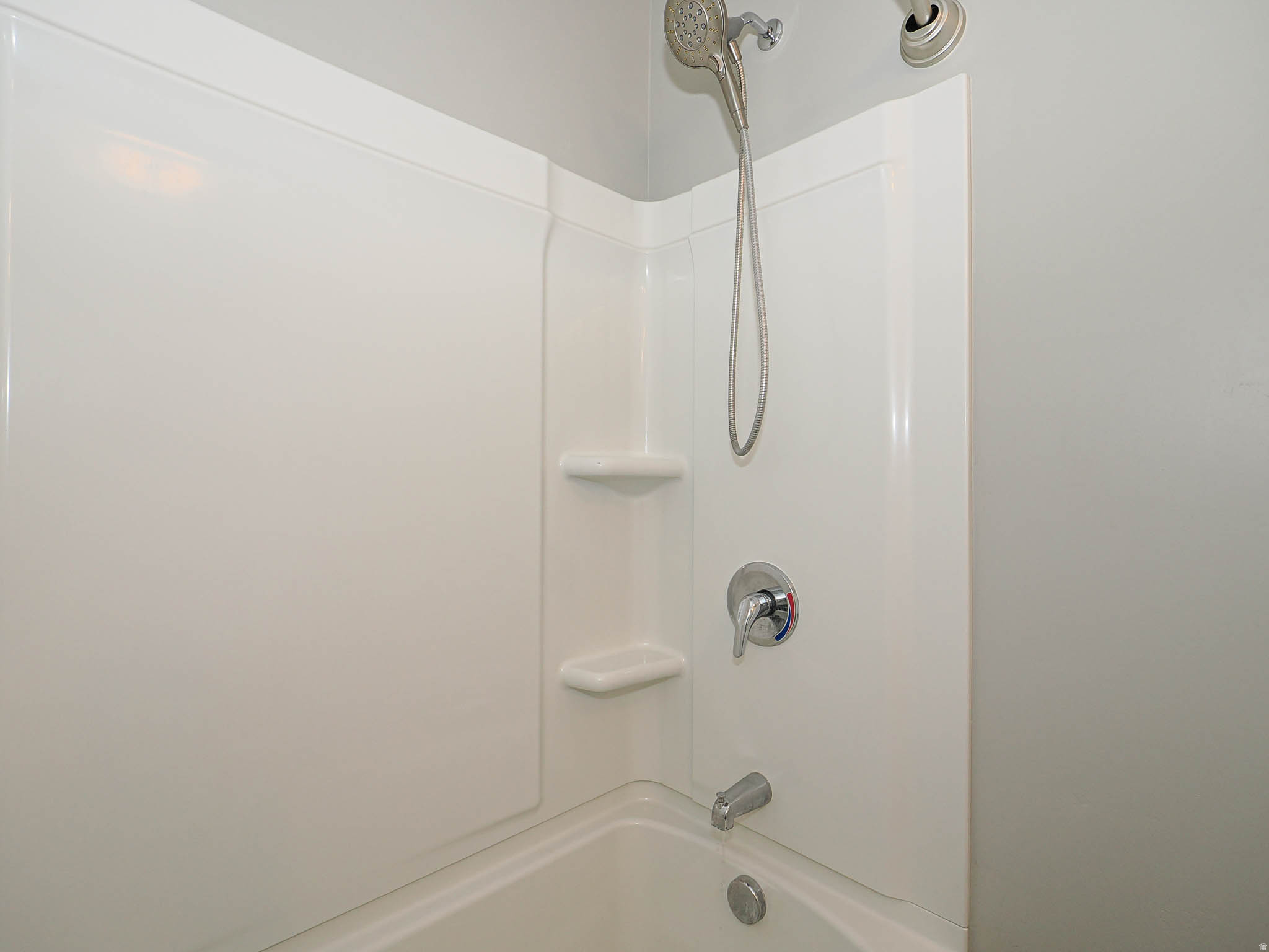 EDGE WATER - Residential