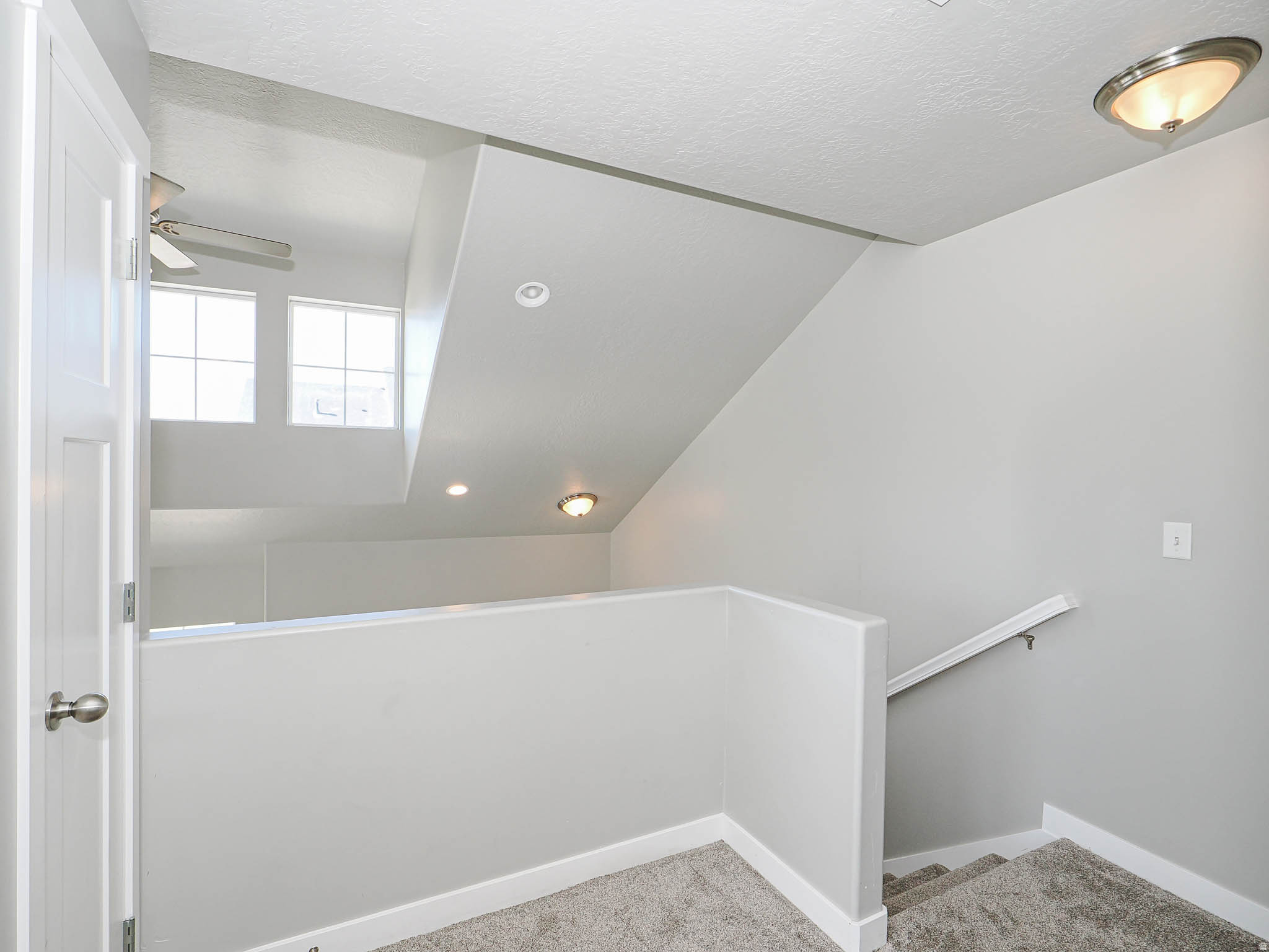 EDGE WATER - Residential