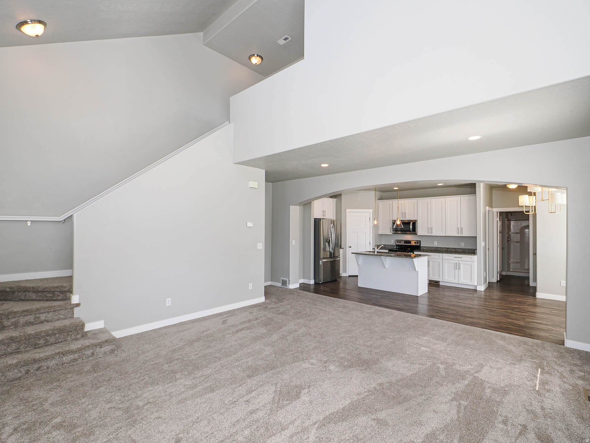 EDGE WATER - Residential
