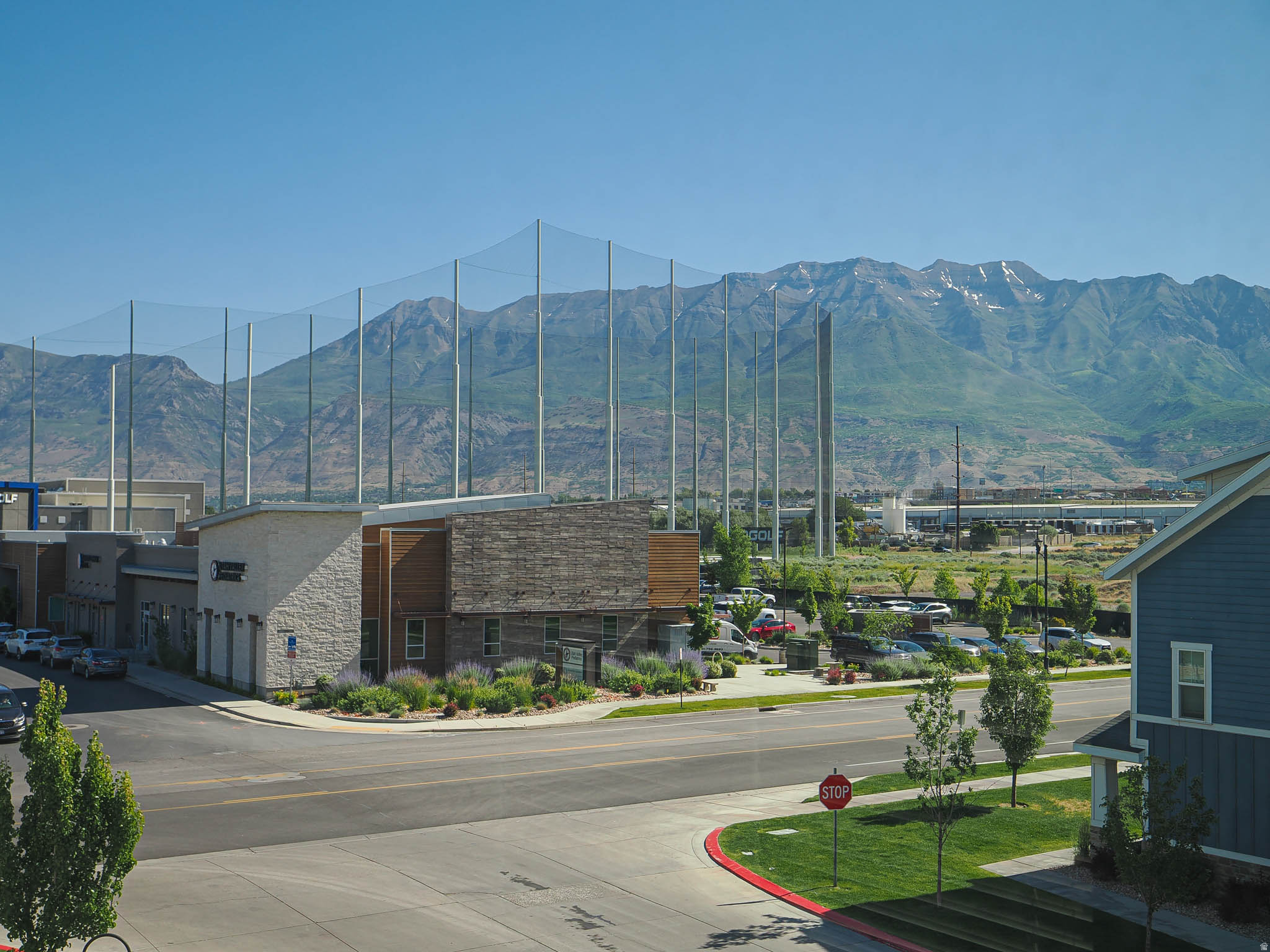 EDGE WATER - Residential