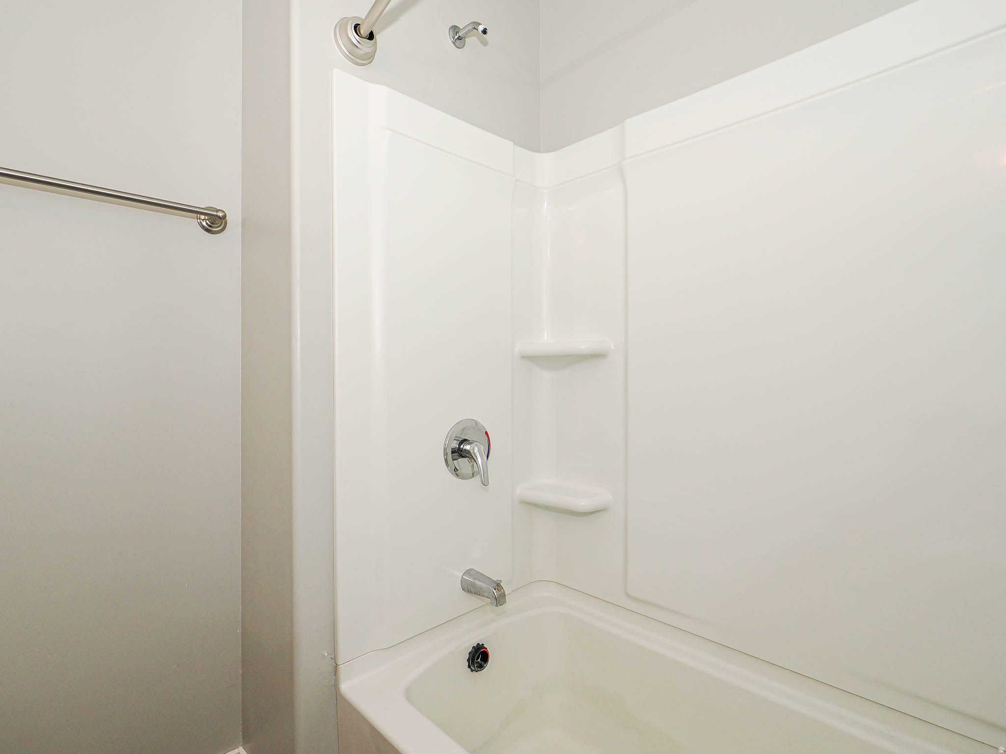 EDGE WATER - Residential