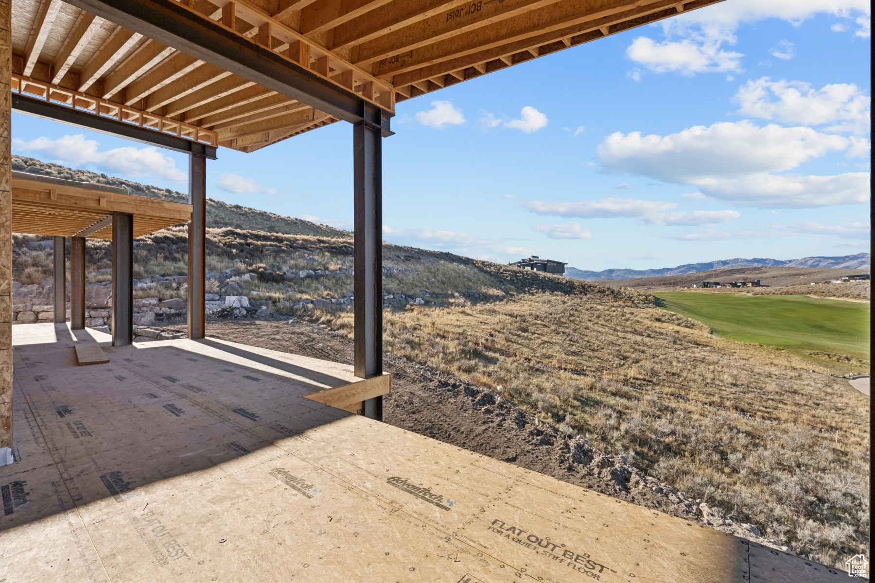 VISTA POINT - Residential