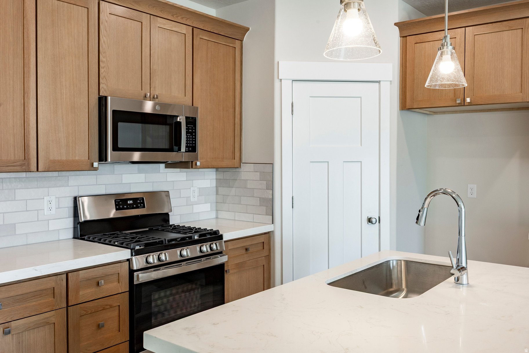 RIDGE - Residential
