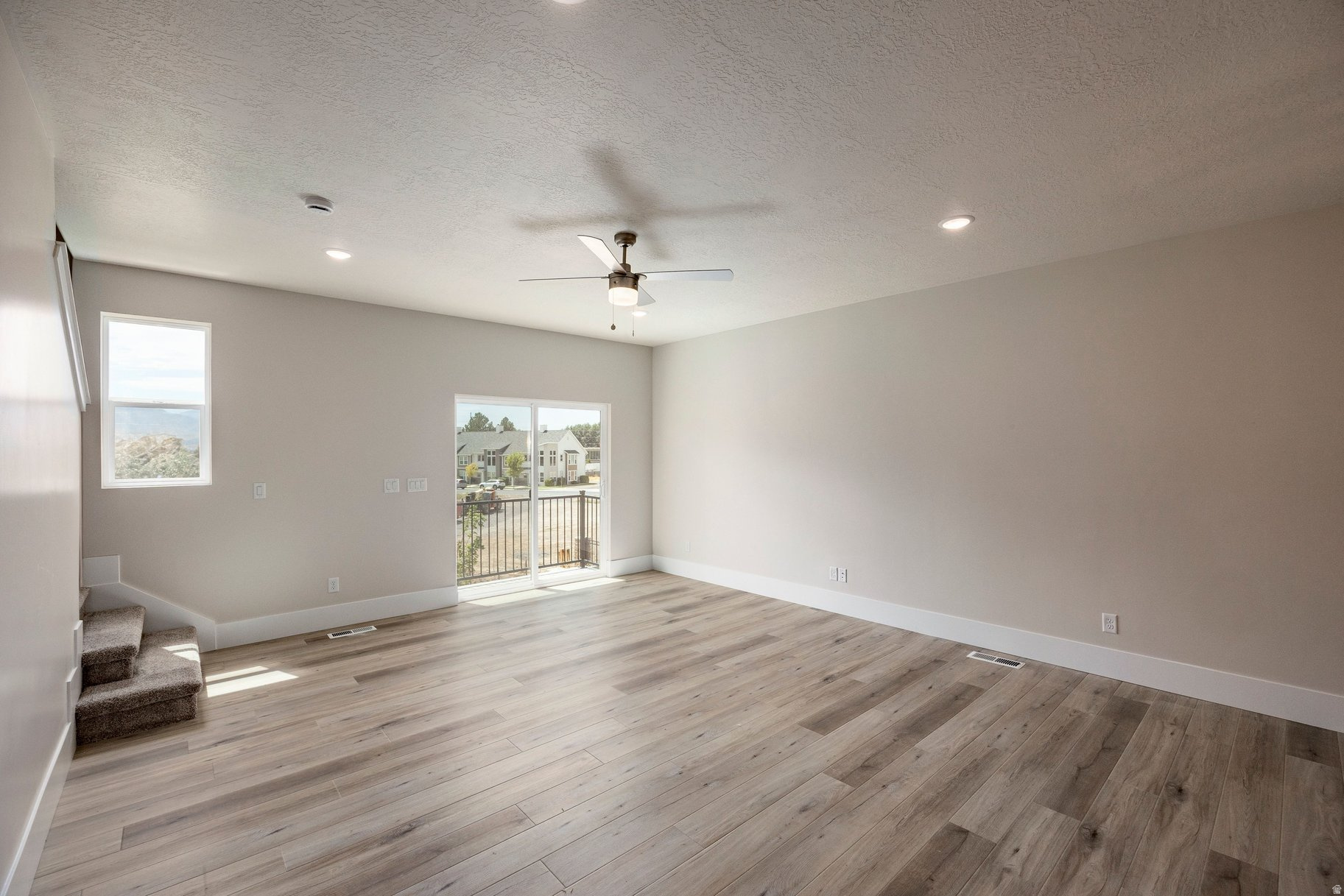 RIDGE - Residential