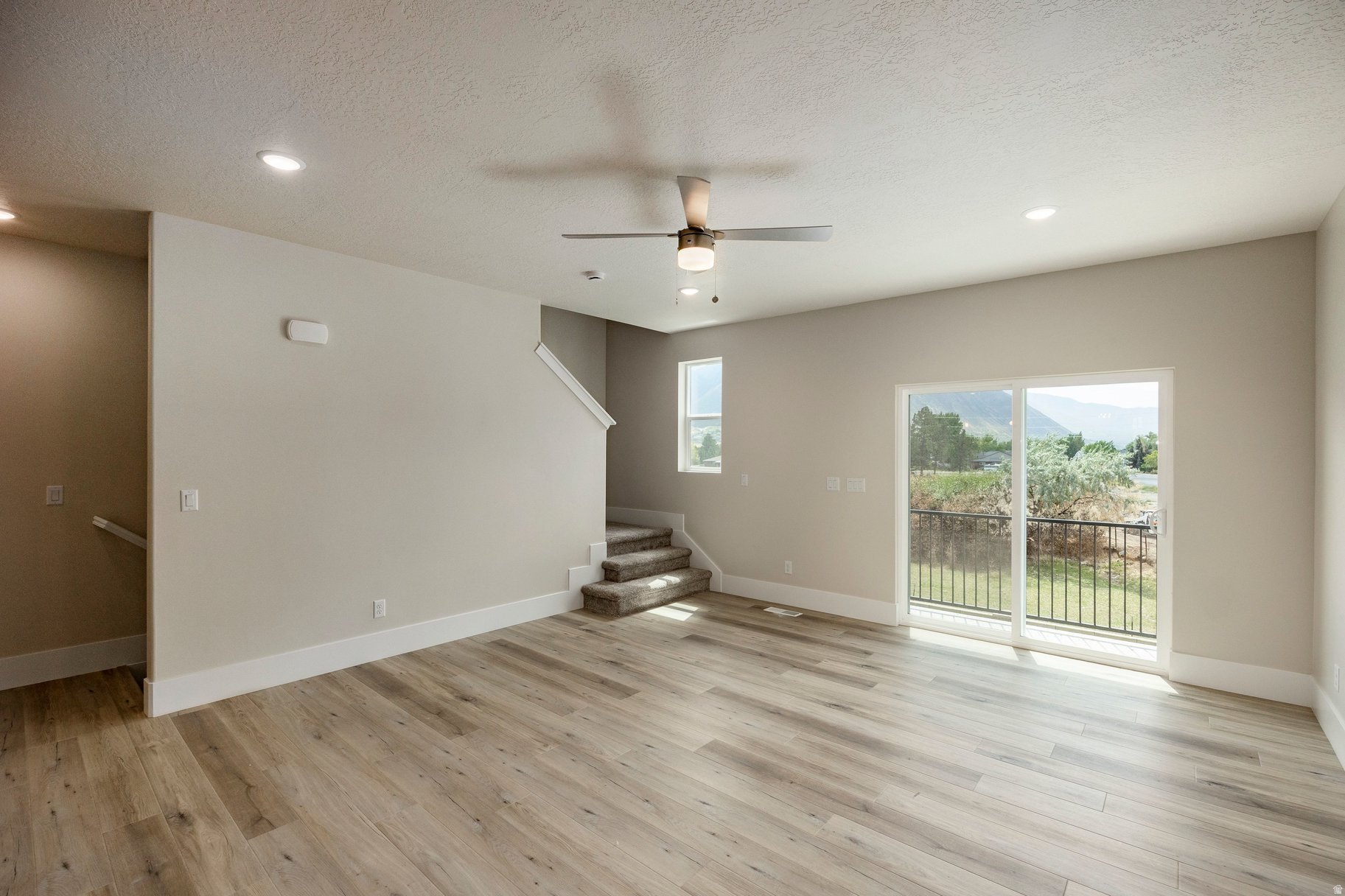 RIDGE - Residential