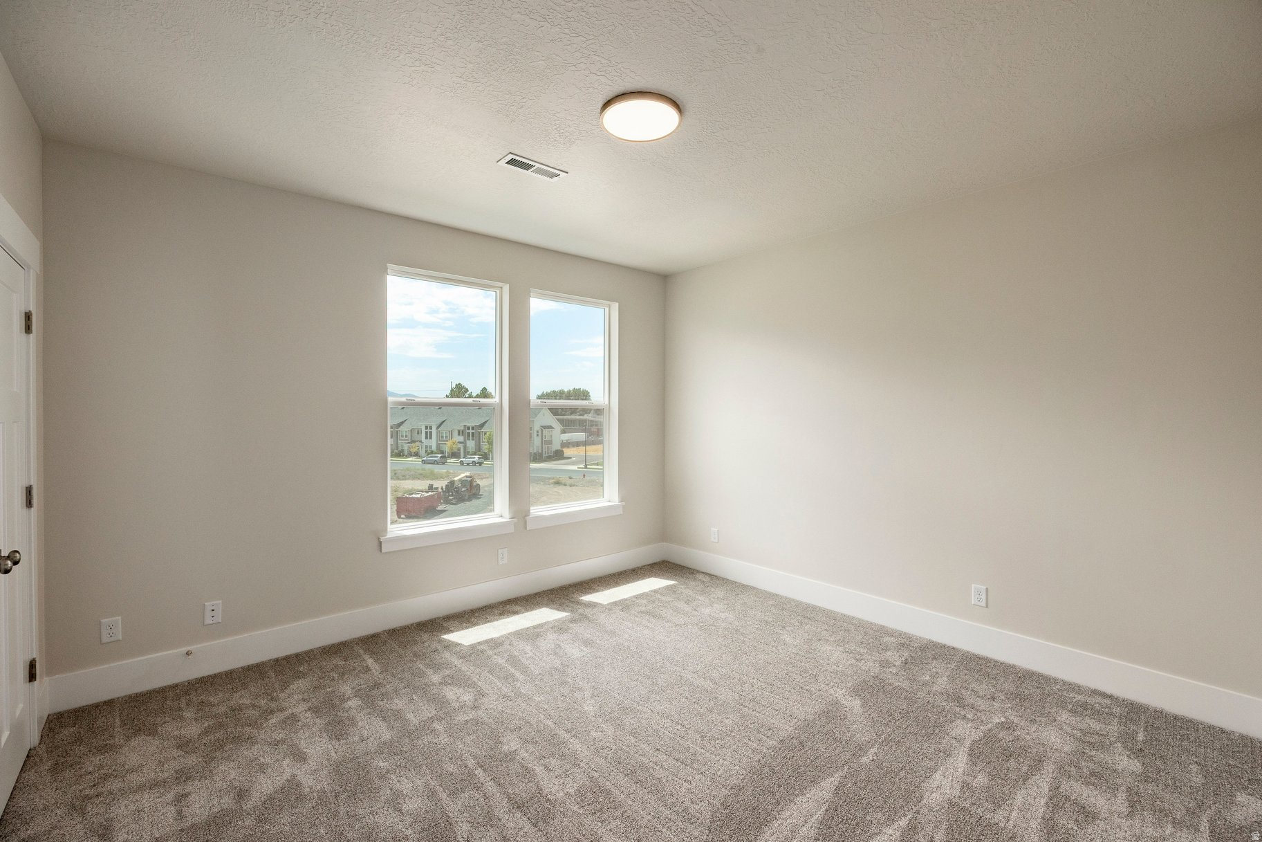 RIDGE - Residential