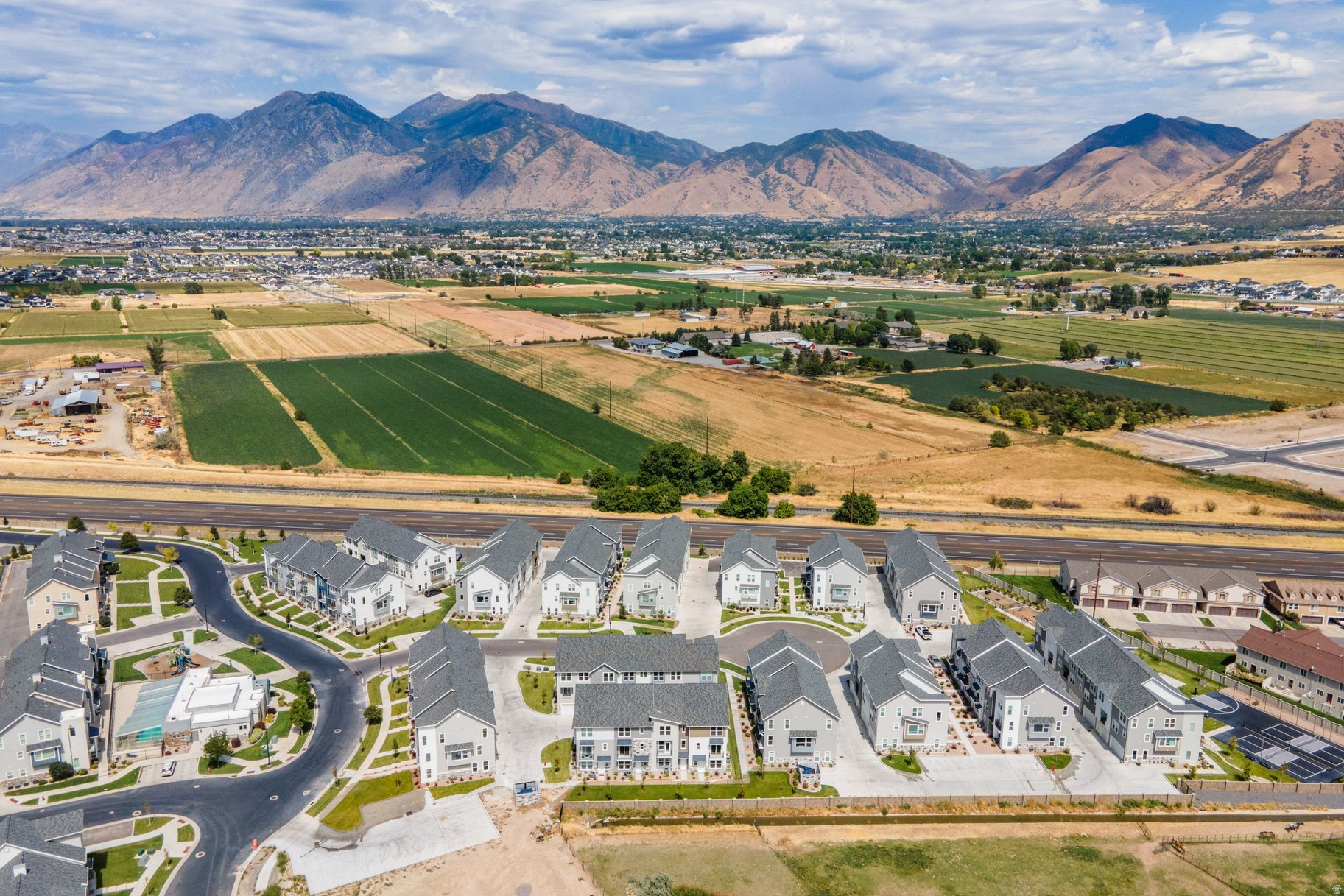 RIDGE - Residential