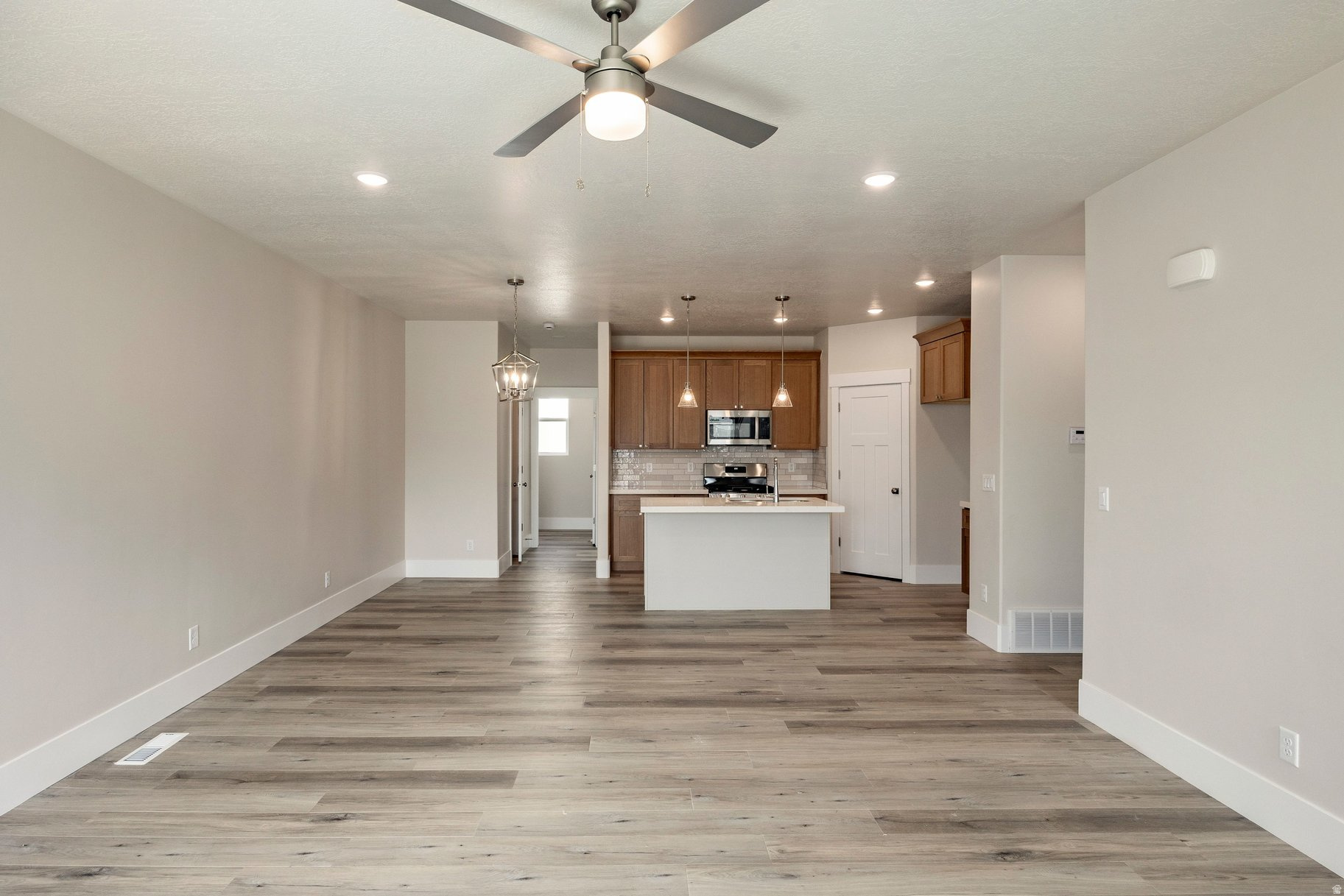 RIDGE - Residential