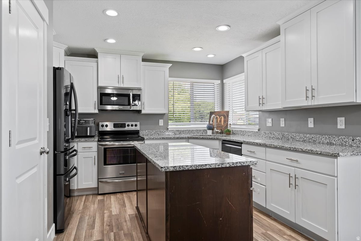 LAURELWOOD LAND PHAS - Residential