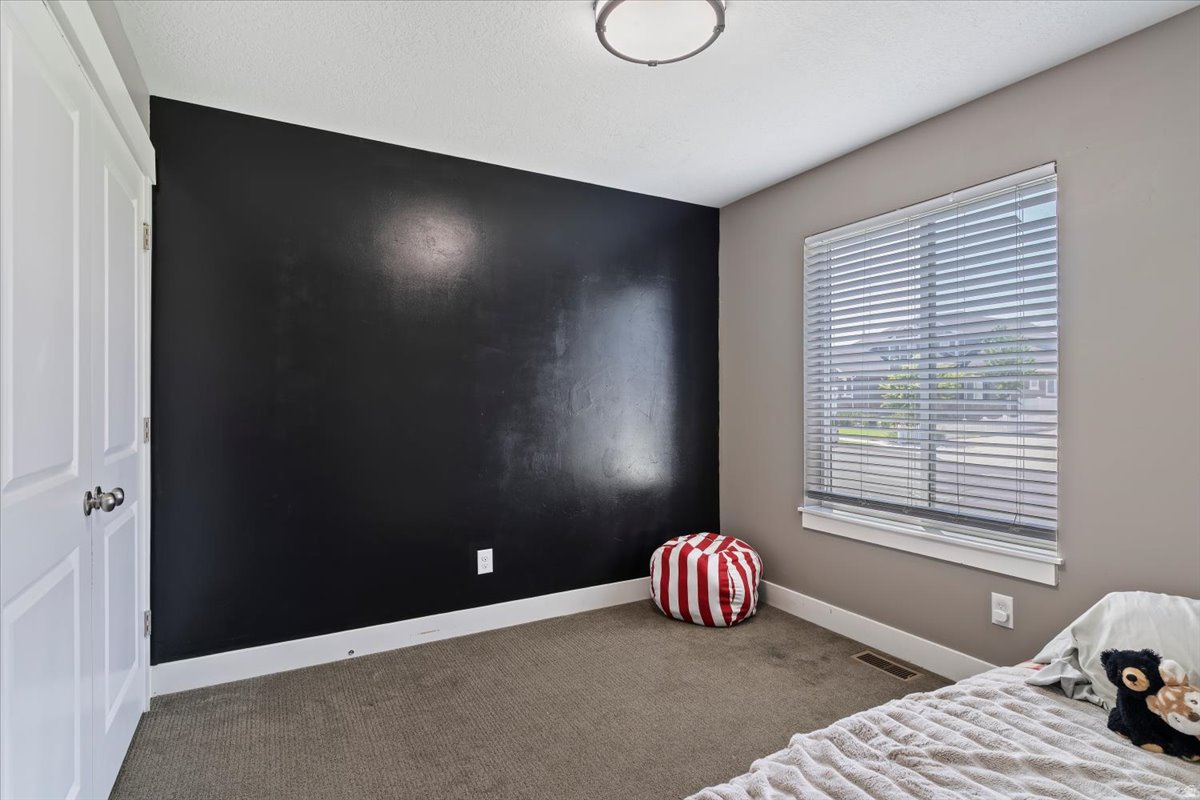 LAURELWOOD LAND PHAS - Residential