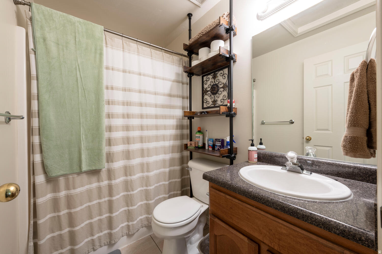 HILLCREST ESTATES - Residential