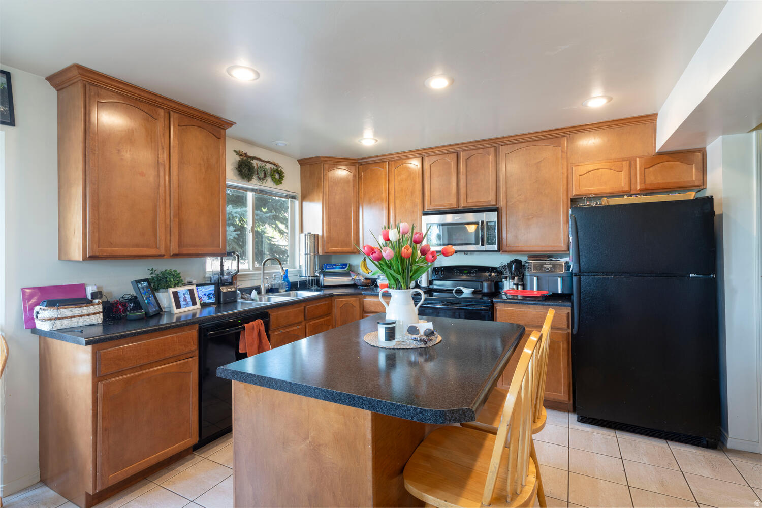 HILLCREST ESTATES - Residential