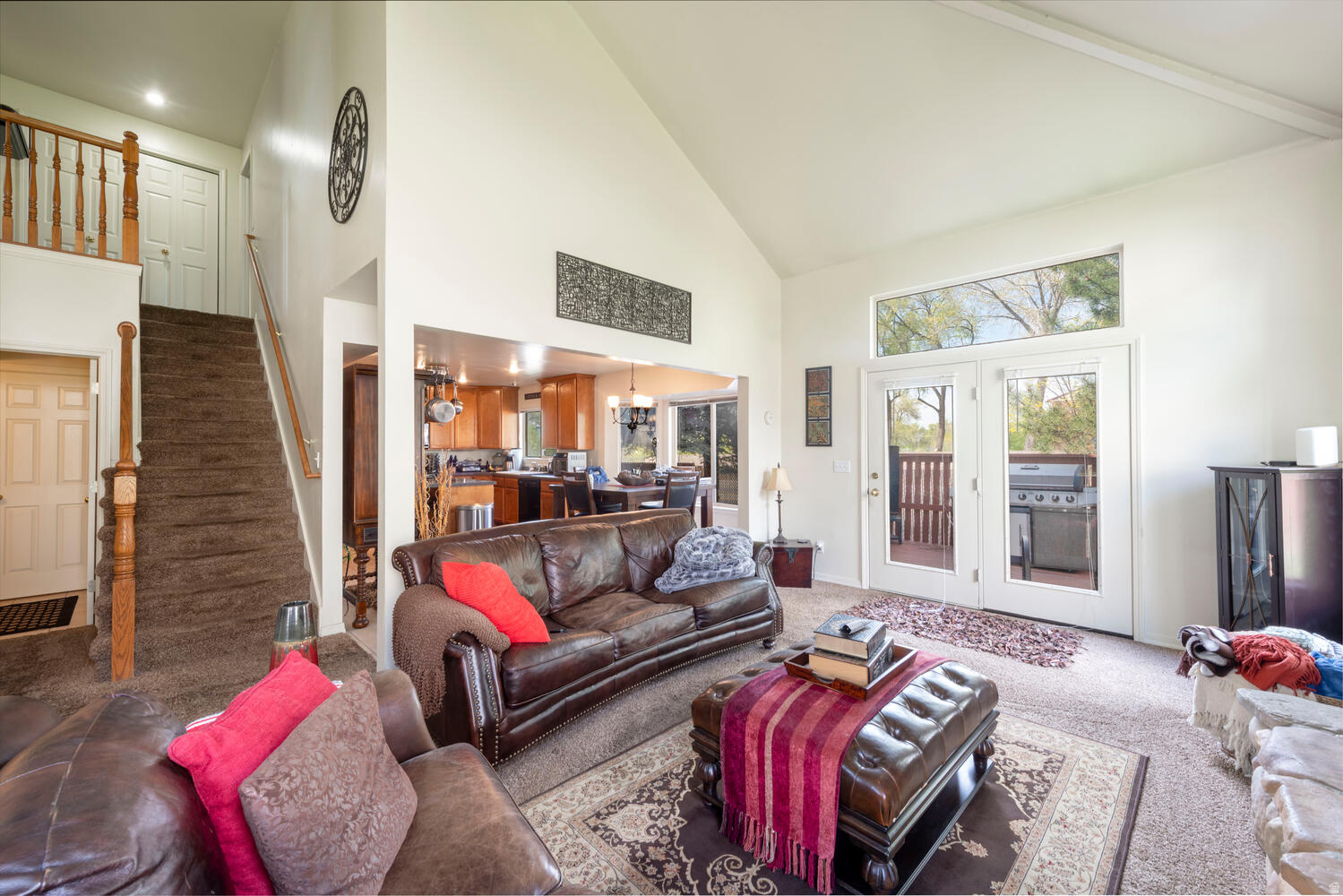 HILLCREST ESTATES - Residential
