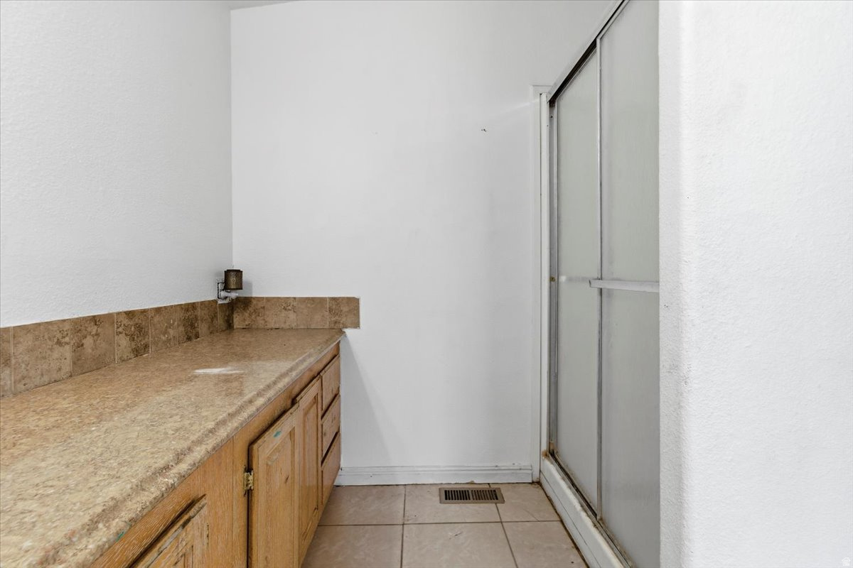 YOUNG PROPERTY - Residential