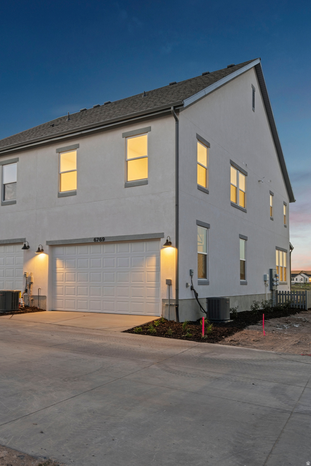 DAYBREAK - Residential