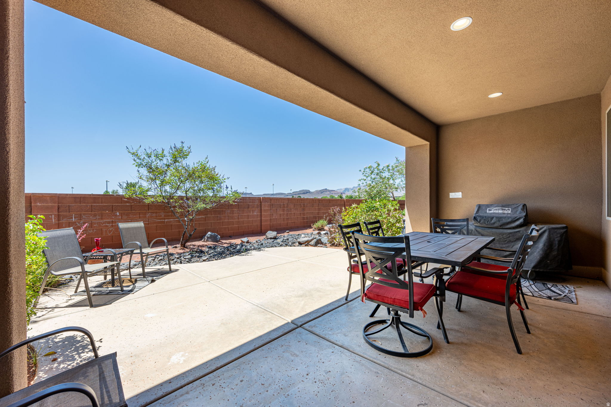 PARADISE VILLAGE AT ZION - Residential