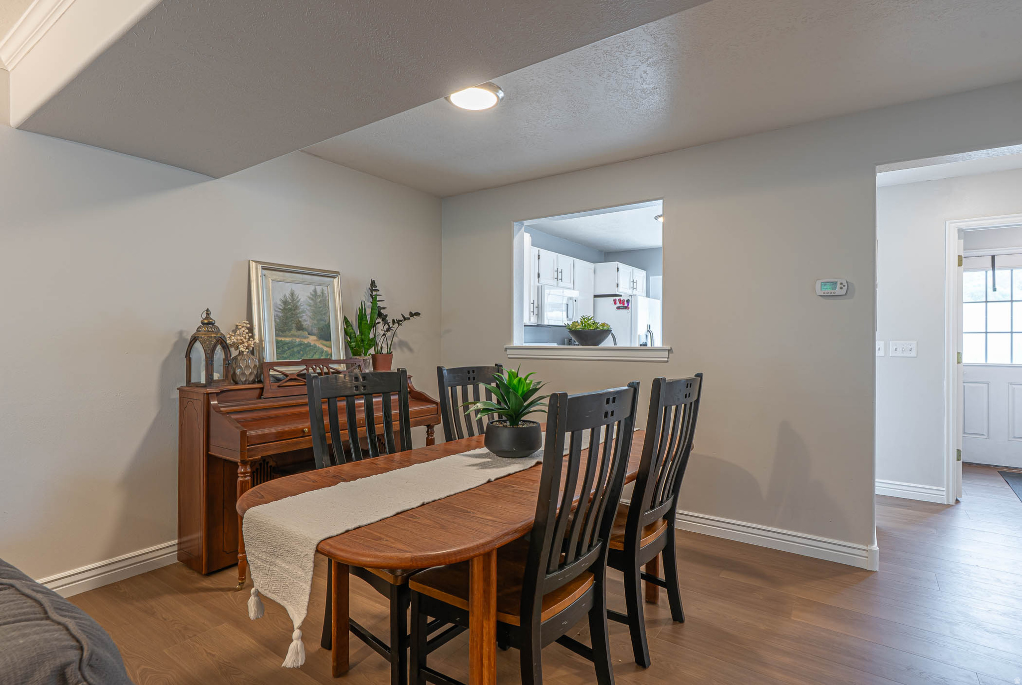 CREEKSIDE TOWNHOMES - Residential