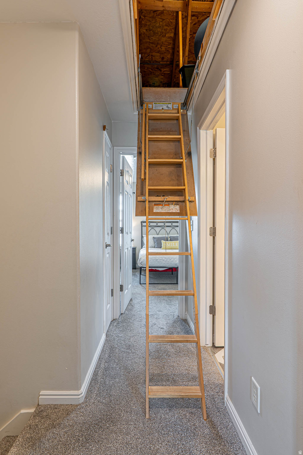 CREEKSIDE TOWNHOMES - Residential