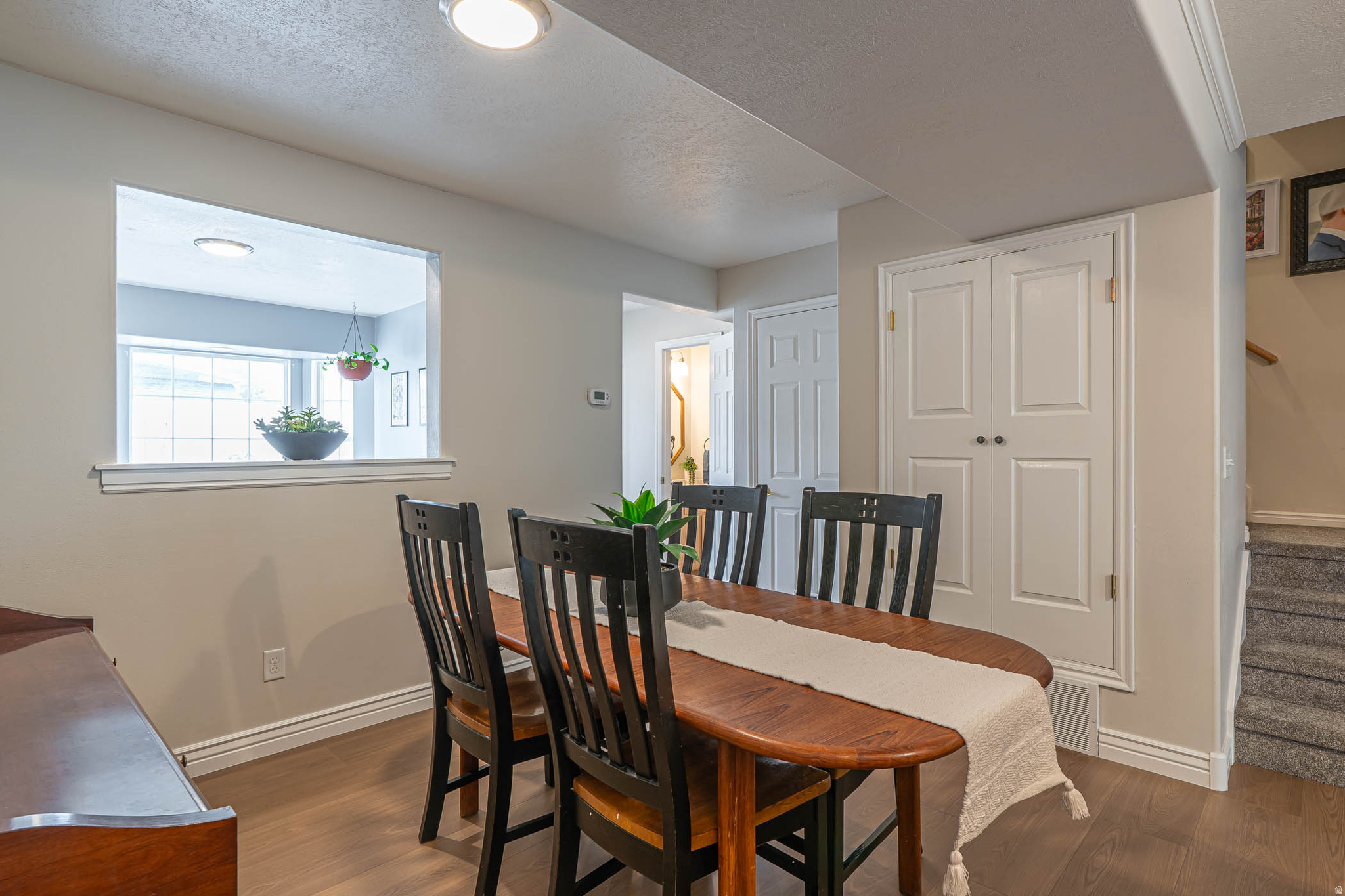 CREEKSIDE TOWNHOMES - Residential