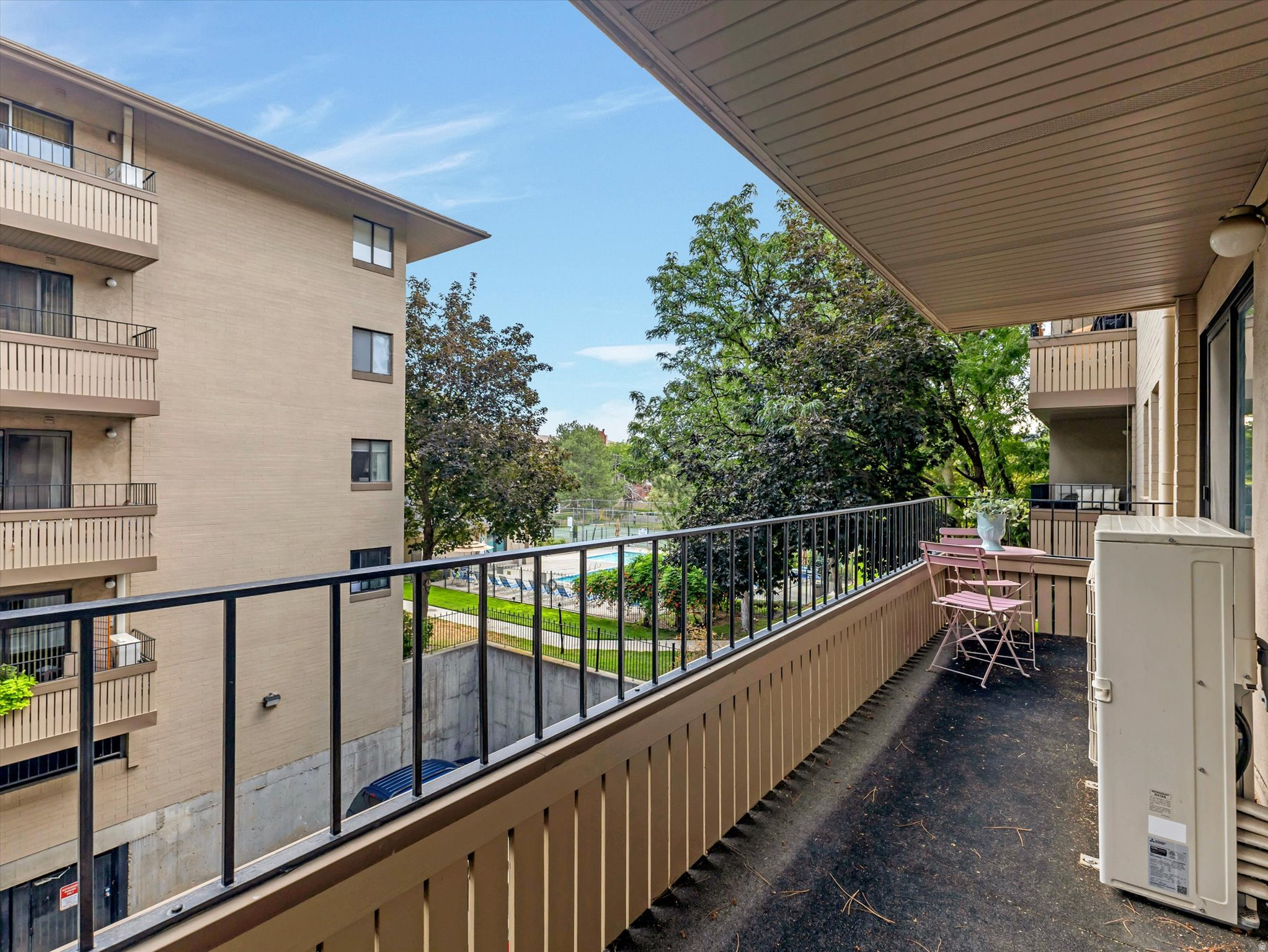 TOWNE PARK - Residential