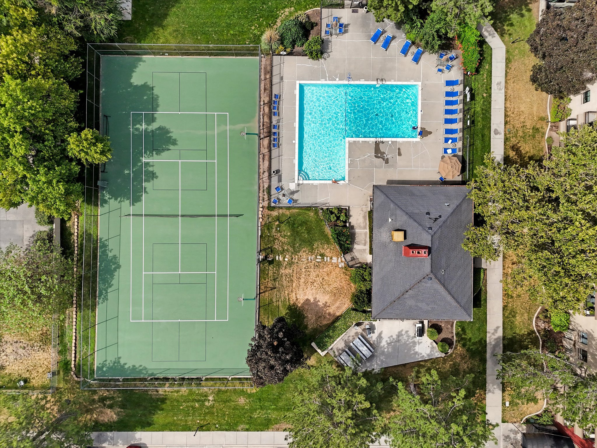 TOWNE PARK - Residential