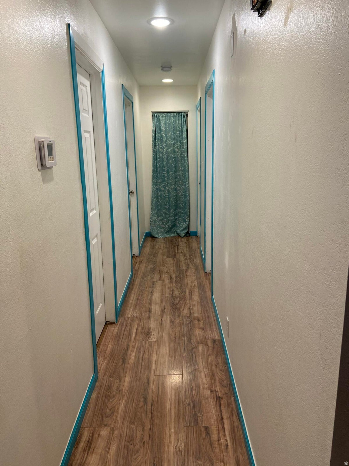 BLOOMINGTON HILLS - Residential